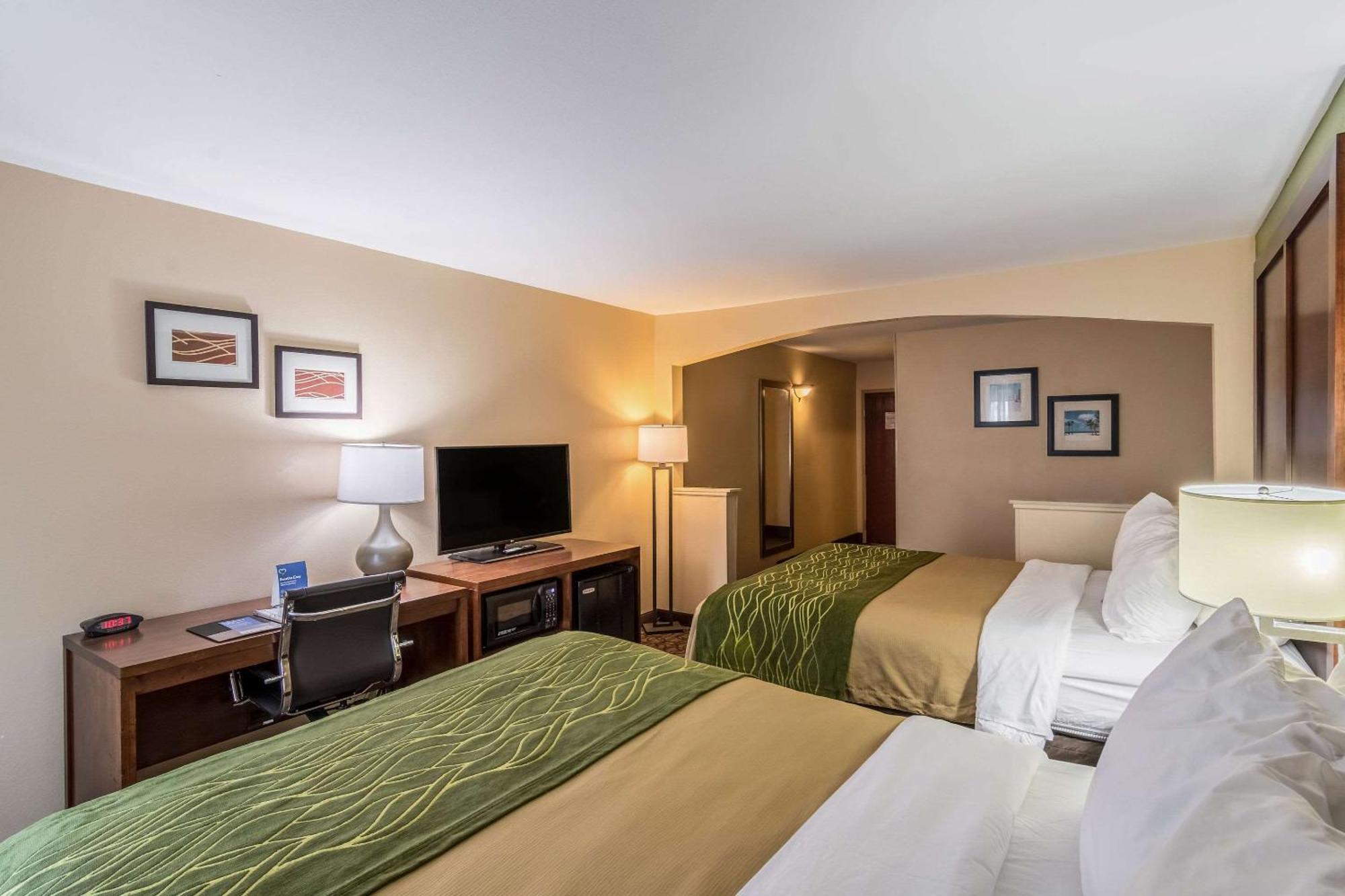 Comfort Inn & Suites Panama City North Esterno foto