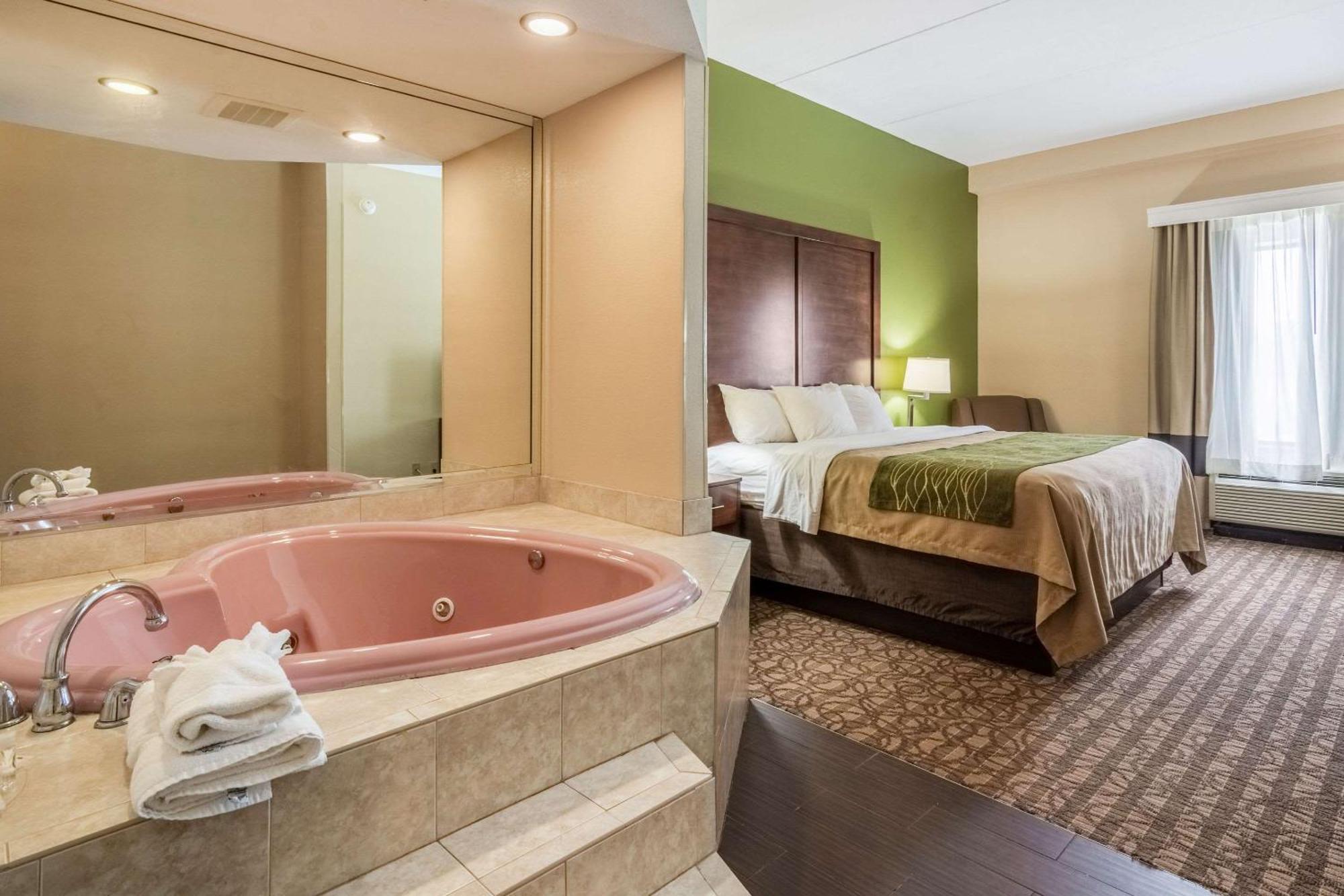 Comfort Inn & Suites Panama City North Esterno foto
