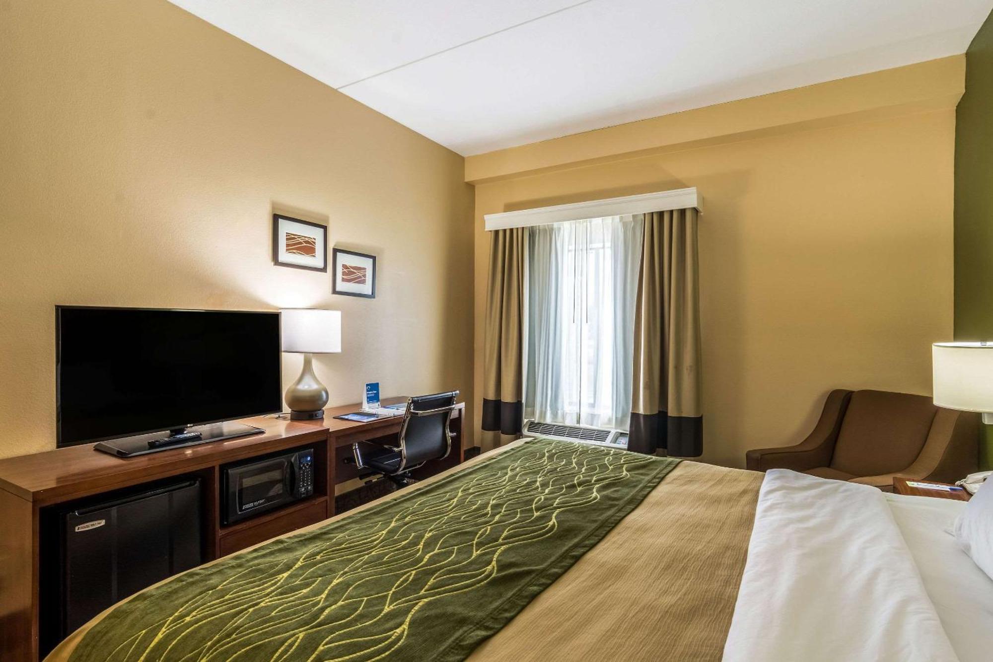 Comfort Inn & Suites Panama City North Esterno foto