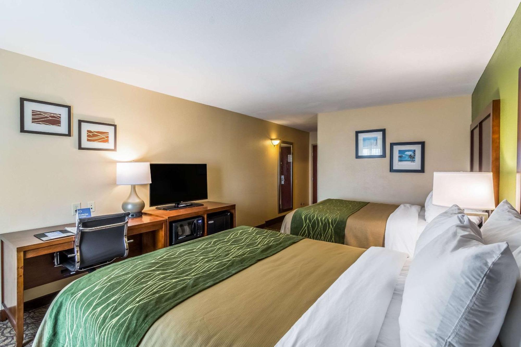 Comfort Inn & Suites Panama City North Esterno foto