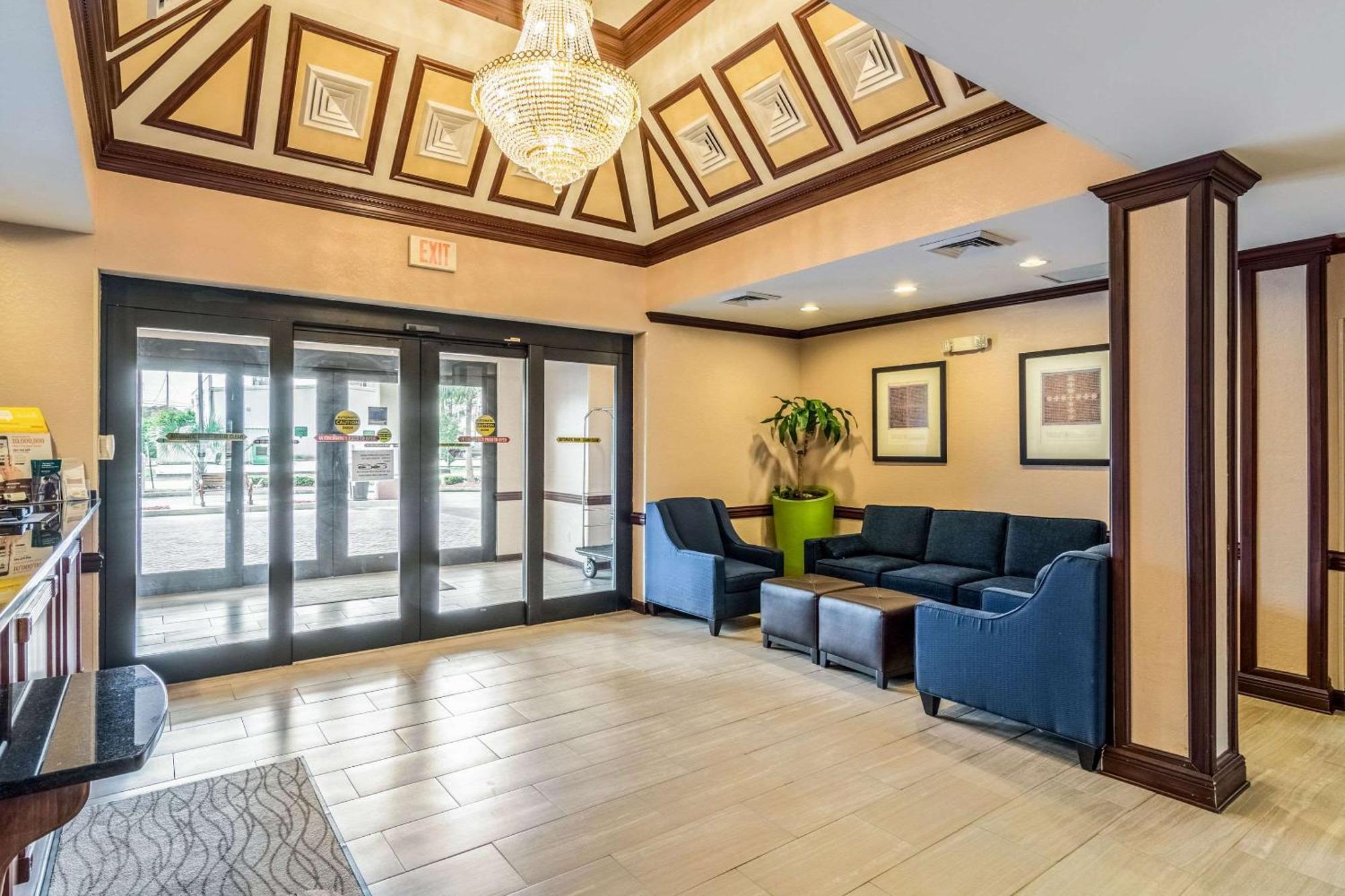 Comfort Inn & Suites Panama City North Esterno foto